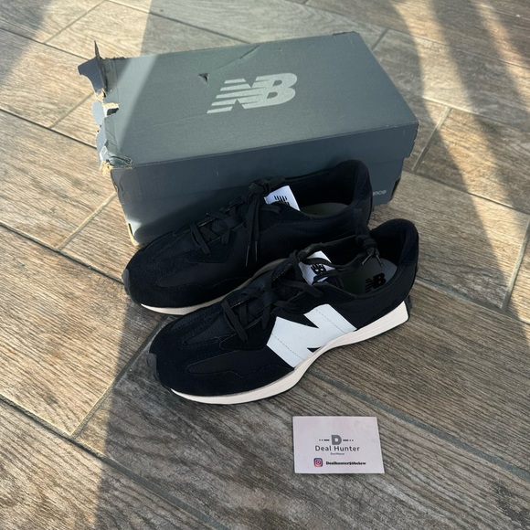 Brand New New Balance 327GS Big Kids Shoes - Picture 7 of 9